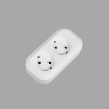 10/16A 2-Way Group Socket With or Without Wire