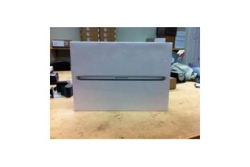 Apple MacBook Pro ME665LLA 15.4inch Laptop with Retina Display