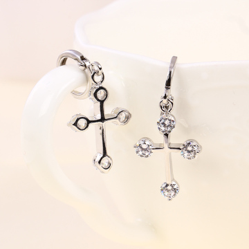 Rhodium Plated Cross Zircon Fashion Earring (23092)