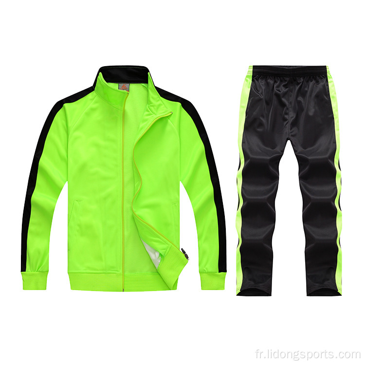 Coupure de vente en gros Dernier design Plain Tracksuits