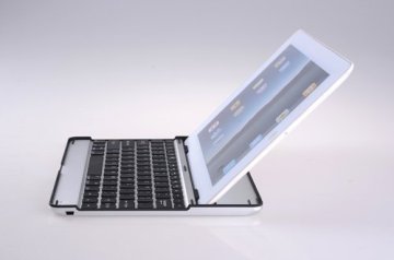 Portable Waterproof  Wireless / Bluetooth 2.0 Interface Keyboard For Ipad