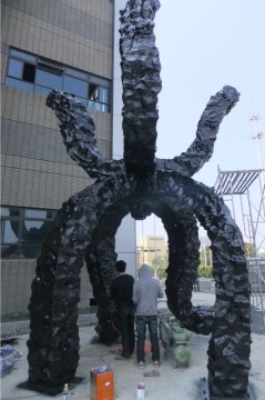 bespoke landscape sculpture,city square statues,park sculpture