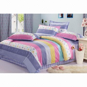 Reactive Printed Bedding Set with Classic Design