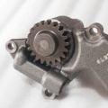 oil pump 6261-51-2000 engine SAA6D140E-5