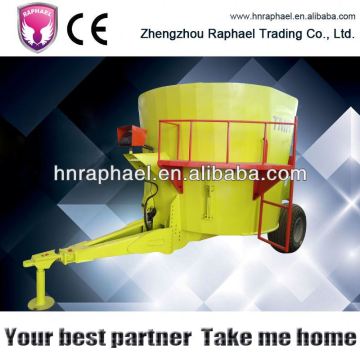 vertical animal feed mixer