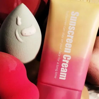 Sweat Resistant SPF 30 Sunscreen Moisturizer - Wholesale Sun Cream