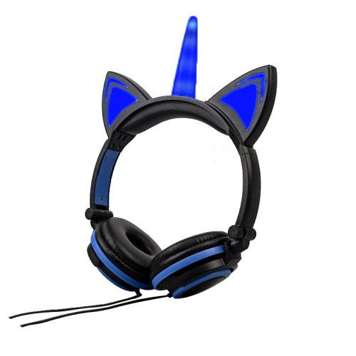 Cute design wired Unicorn Headphones with flash light