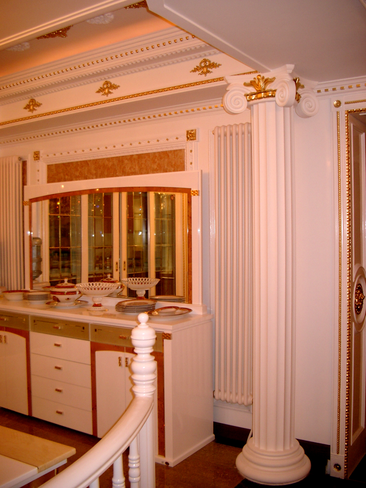 Polyurethane Columns