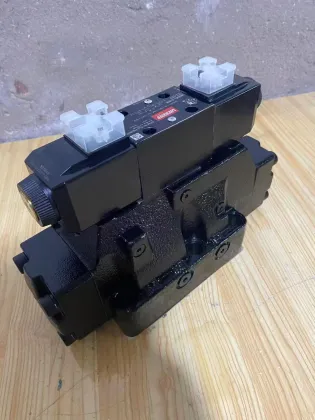 vickers hydraulic control valve