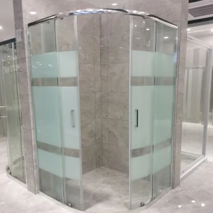 Frosted Glass Arc Shower Cabin