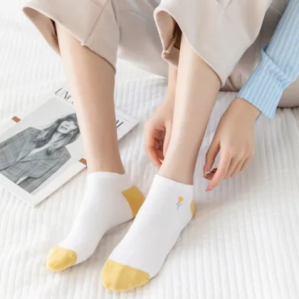 Stylish Bee Embroidered Socks