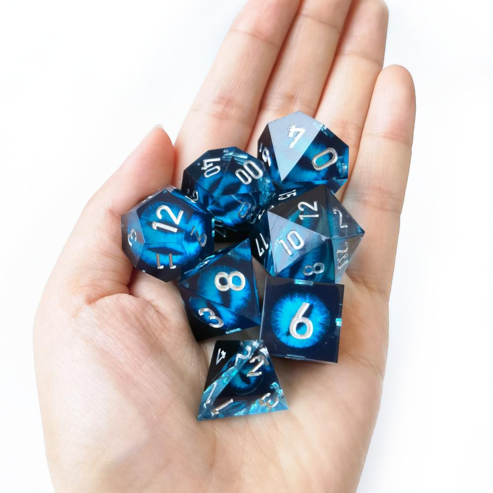 Dungeons And Dragons Resin Dragon Eye Dice 5