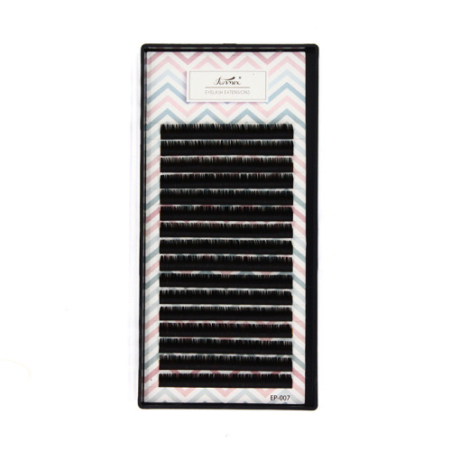 Extension de 16 faux cils noirs mats