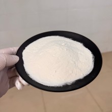 Speciális fehér, nagy tisztaságú polialumínium-klorid szilárd anyag