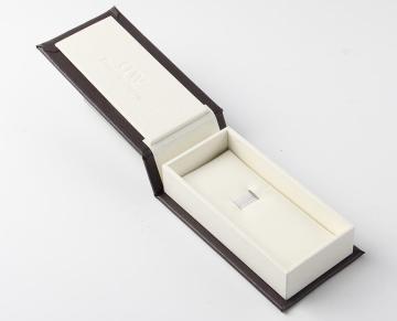 Lovely Design Watch Box With Deboss Logo