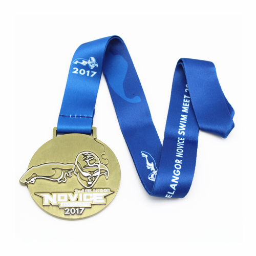 Custom world series swimrun medal