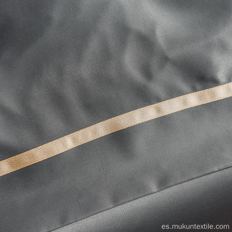 Juego de cama de seda lavada sólida con bordado de logotipo de lujo