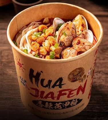 Popular Chinese Fast Food: Spicy Shirataki Noodles and Haichijia Clam Rice Noodles