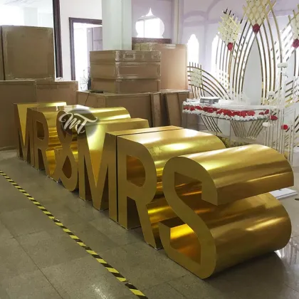 Large Gold Mr&Mrs Marquee Letters for Wedding and Party Decoration