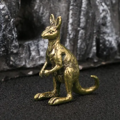 Pure Brass Small Retro Kangaroo Figure Decoration