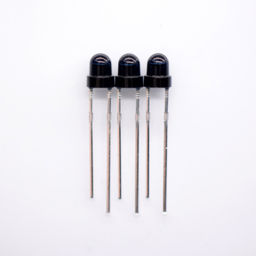 Ohun alumọni NPN IR Phototransistor Black lẹnsi