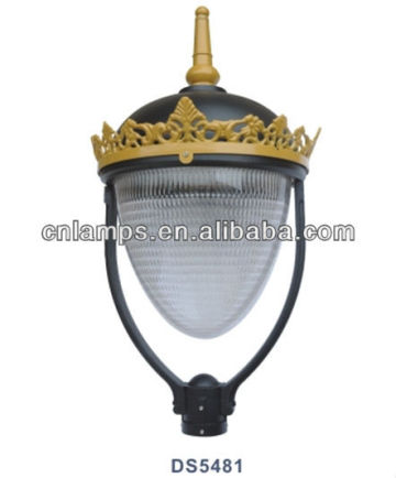 antique outdoor lighting fixture