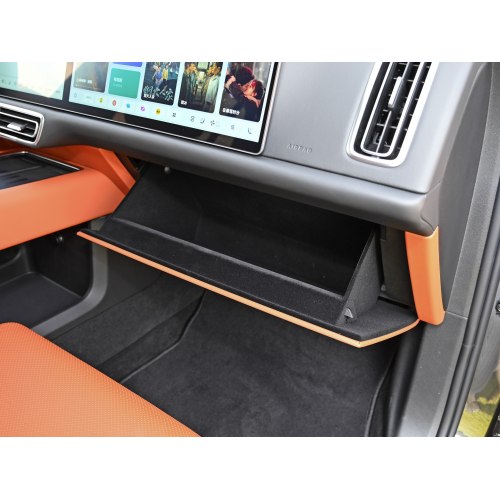 Mașina ideală L9 Max EV 2024