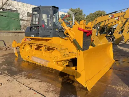 Used Shantui SD16 Bulldozer