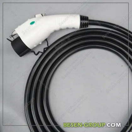 32A Yazaki Nissans Leaf Plug For Electric Car