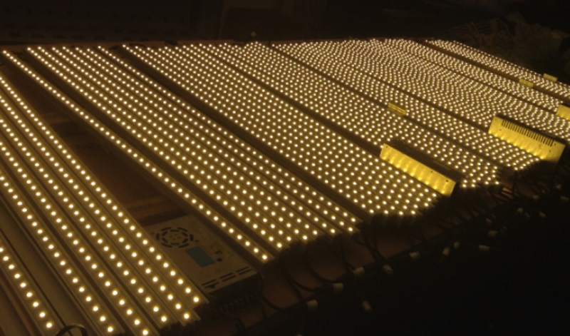 Linear Facade Light
