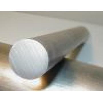 Titanium alloy bar and titanium rod