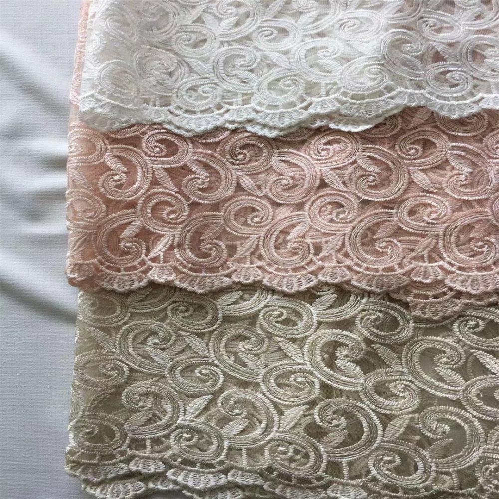 Tissu de broderie plat pour vêtement pour dames