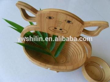 new design Pig Bamboo folding fruit basket with handle