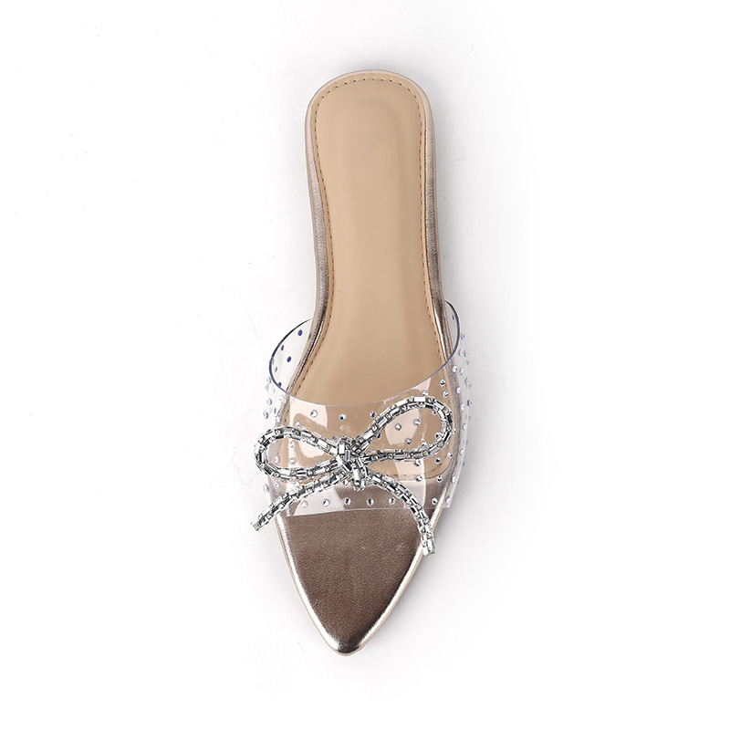 Hot diamond flats are balanced and non-slip
