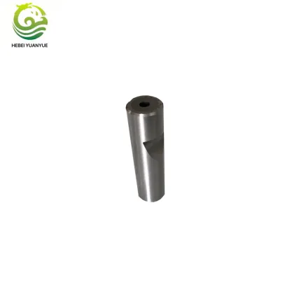 Bolt forming punch die main die