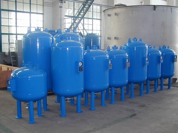 Cylindrical Tank Equipment 