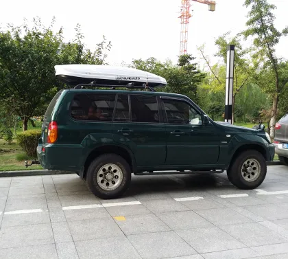 Hard Shell Car Roof Storage Boxes and Accessories for Luggage