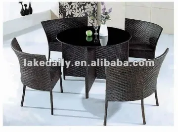 Modern outdoor Round dinning table set