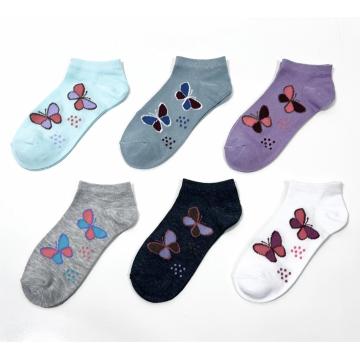 Children's socks for ladies can be customized patterns