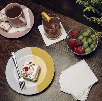 White Napkins Disposable 1/4Fold Cocktails Paper Napkins