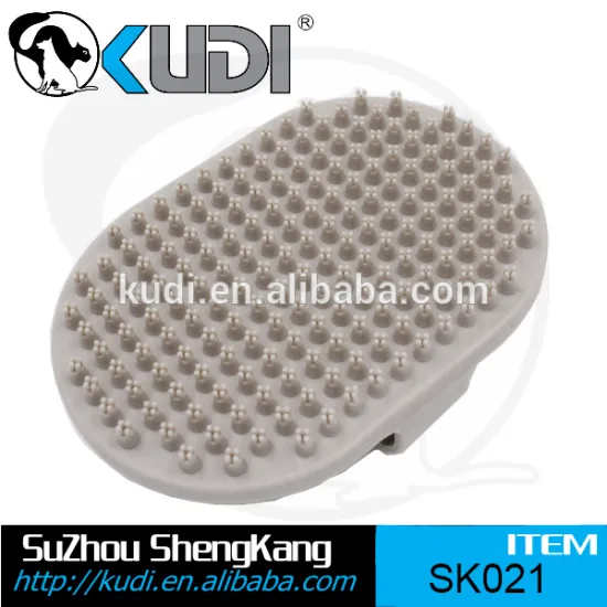 Reasonable price practical dog massage bathing brush