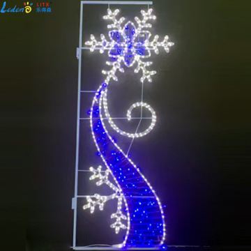 2D Landscape Christmas Ornament LED Street Light