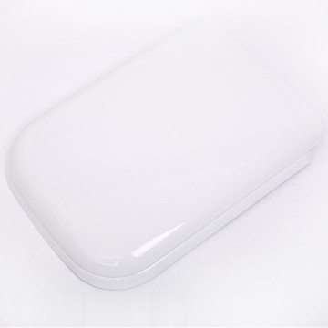 Molded Smooth Edge And Elongated Square Toilet Cover