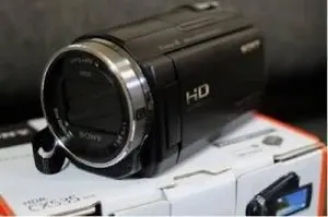Sony CX535 Digital HD Video Camera Recorder Handycam