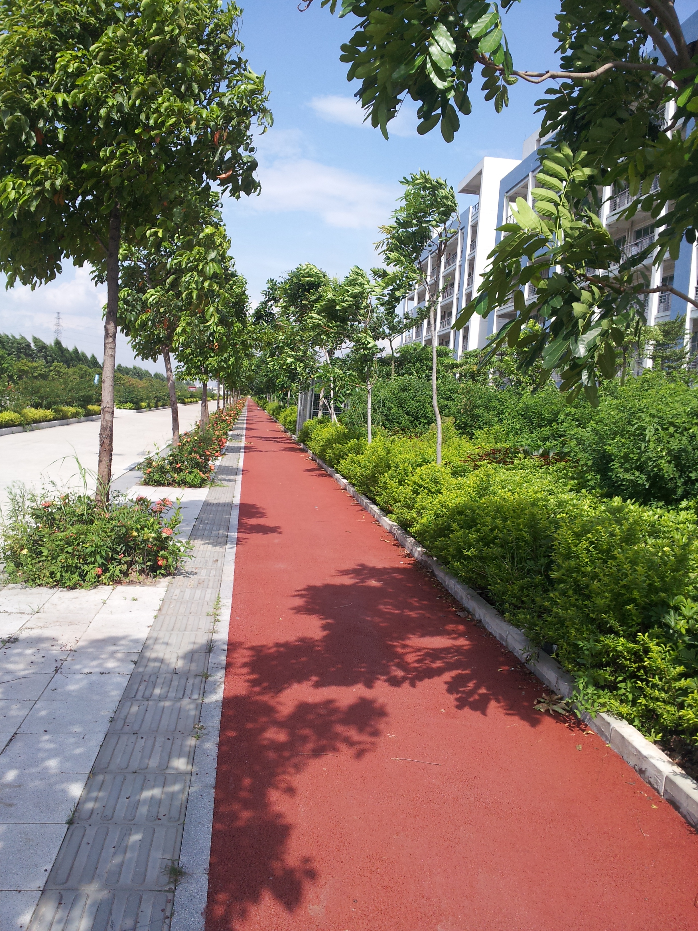 Red permeable floor Red permeable floor