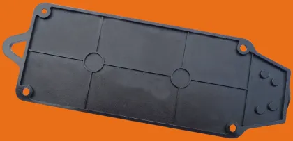 Waterproof round socket with cover