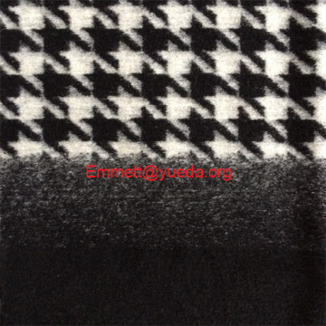 black white houndtooth pattern woolen knit fabric