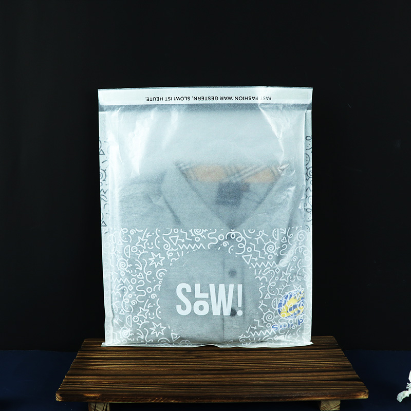 glassine-bags-apparel-packaging