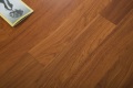 コッソゴム天然木エンジニアリング堅木張りの床