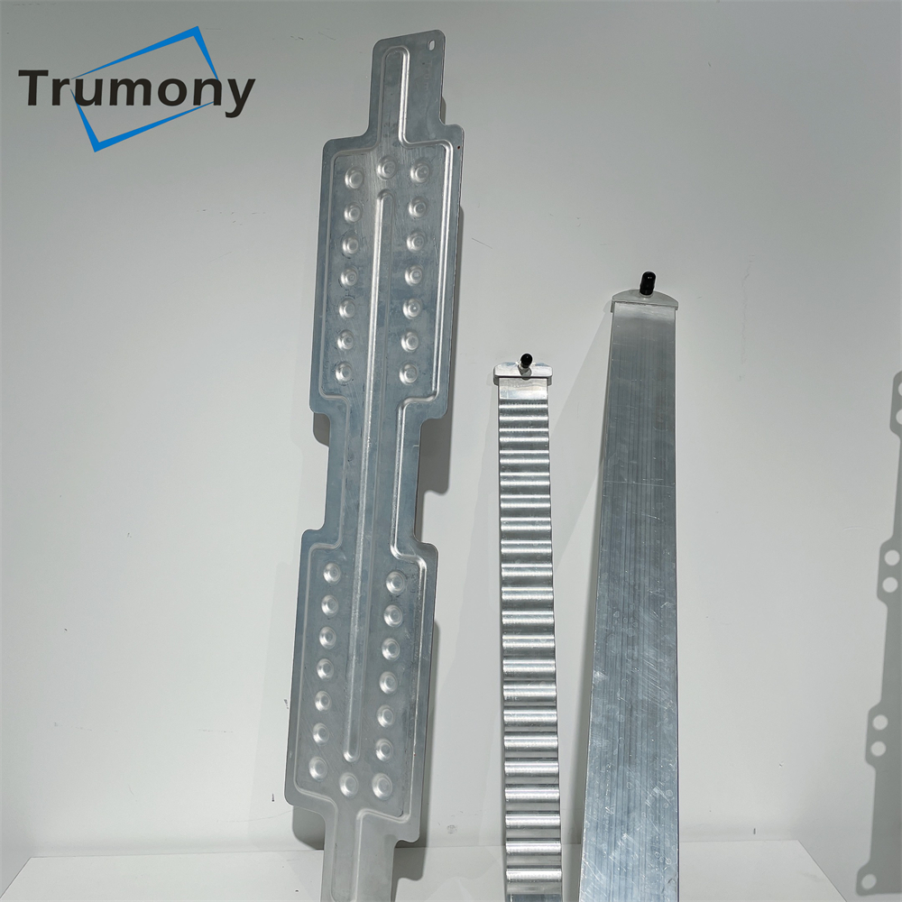 อลูมิเนียม microchannel ความร้อนแลกเปลี่ยนสำหรับโมดูลแบตเตอรี่ ESS